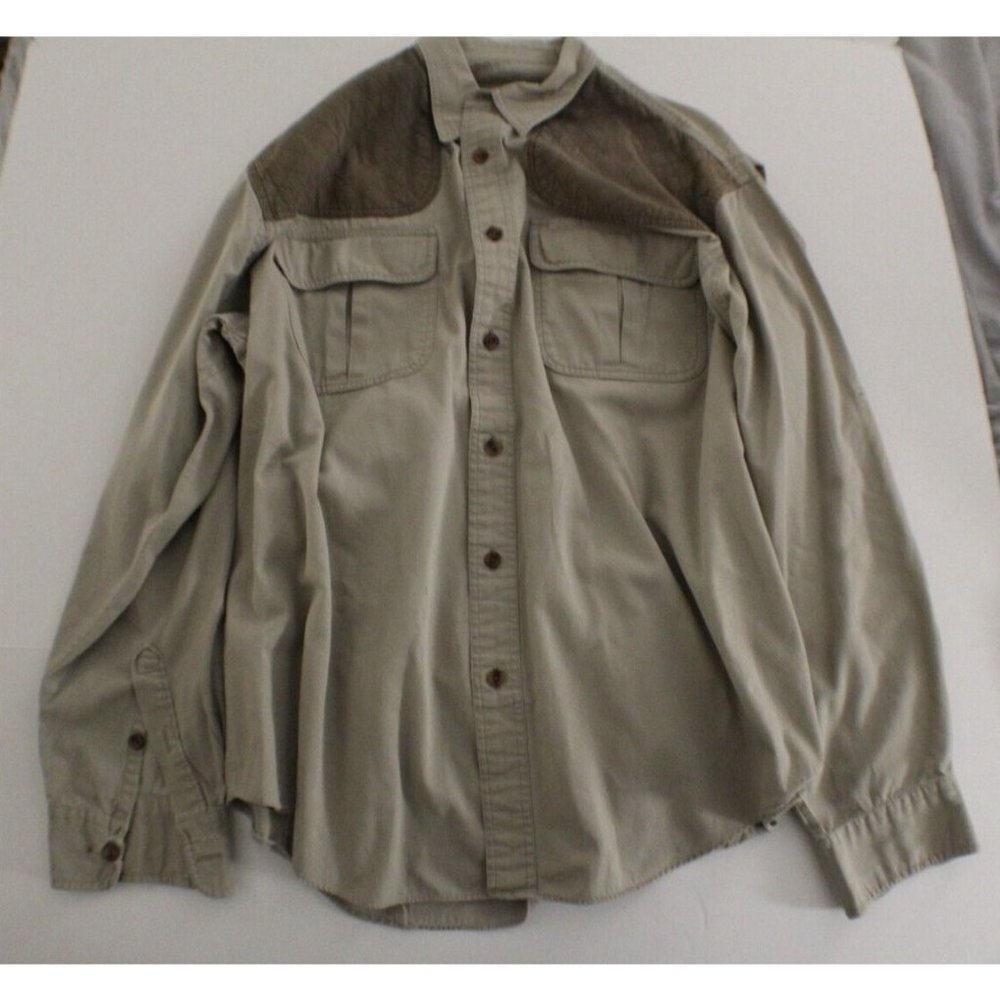 Cabela's Button Down Shirt Size XL - Slight tear on front